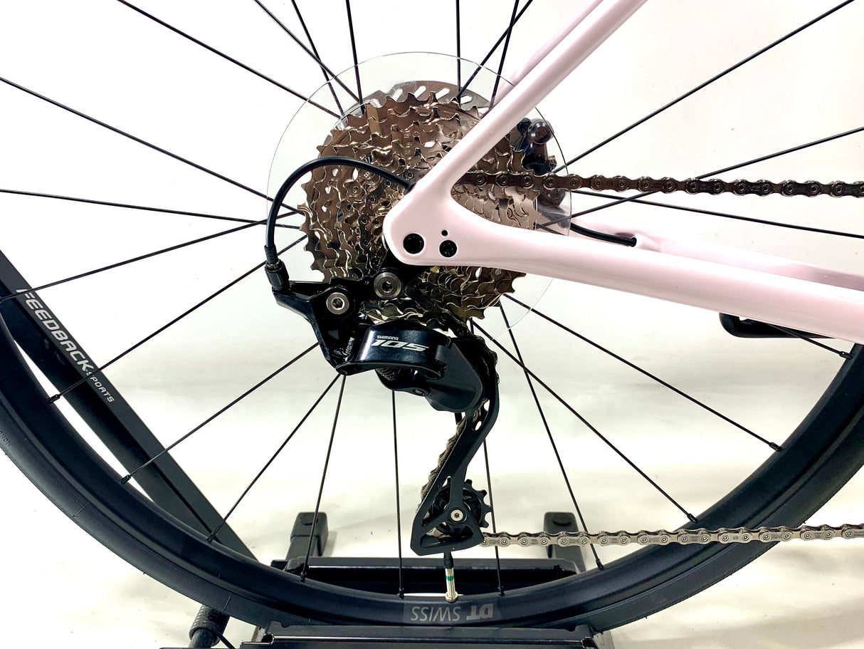2027 Specialized Roubaix SL8 Sport Shimano 105 12-Speed Size: 56cm (Preowned)