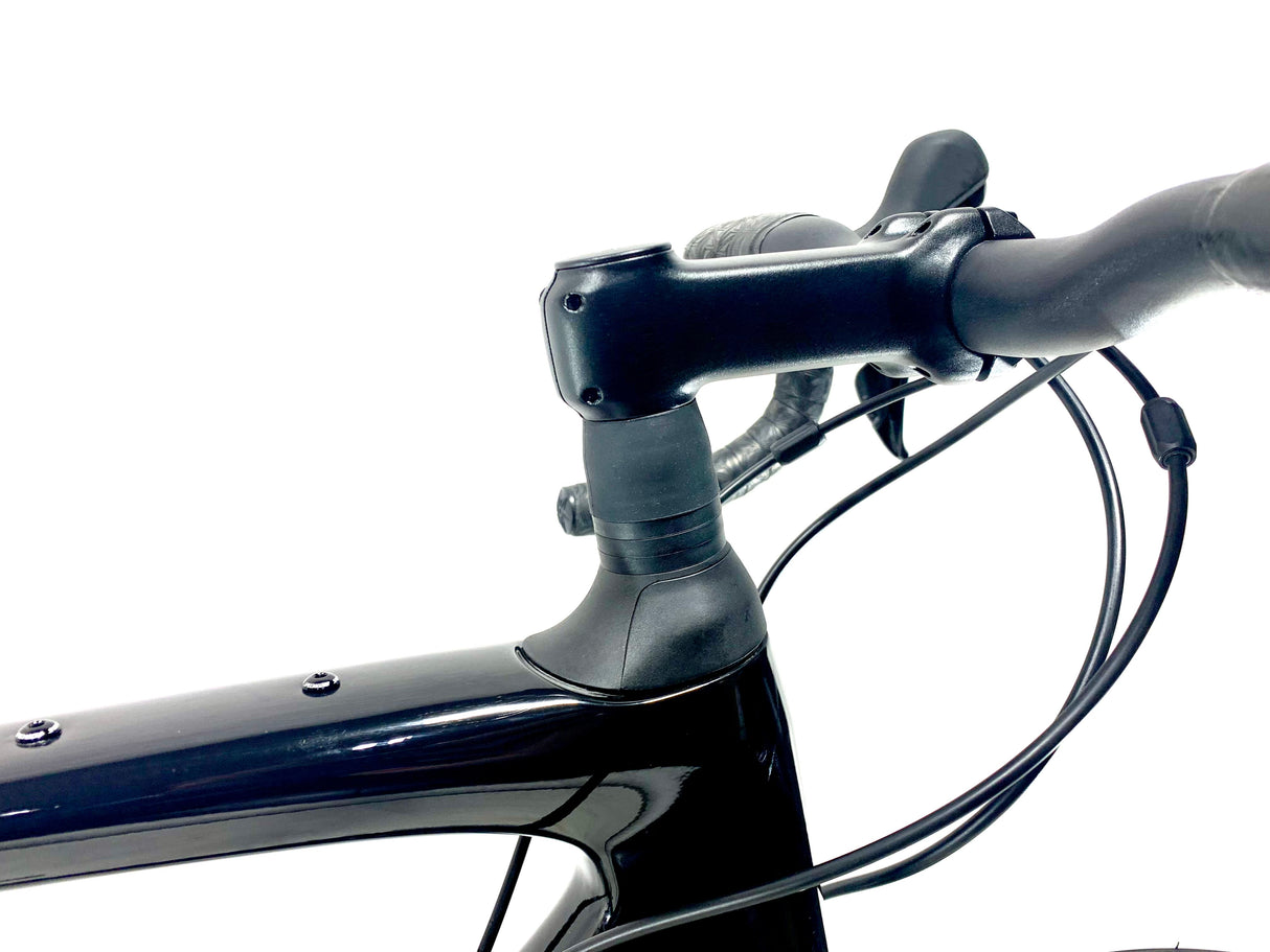 2027 Specialized Roubaix SL8 Sport Shimano 105 12-Speed Size: 56cm (Preowned)
