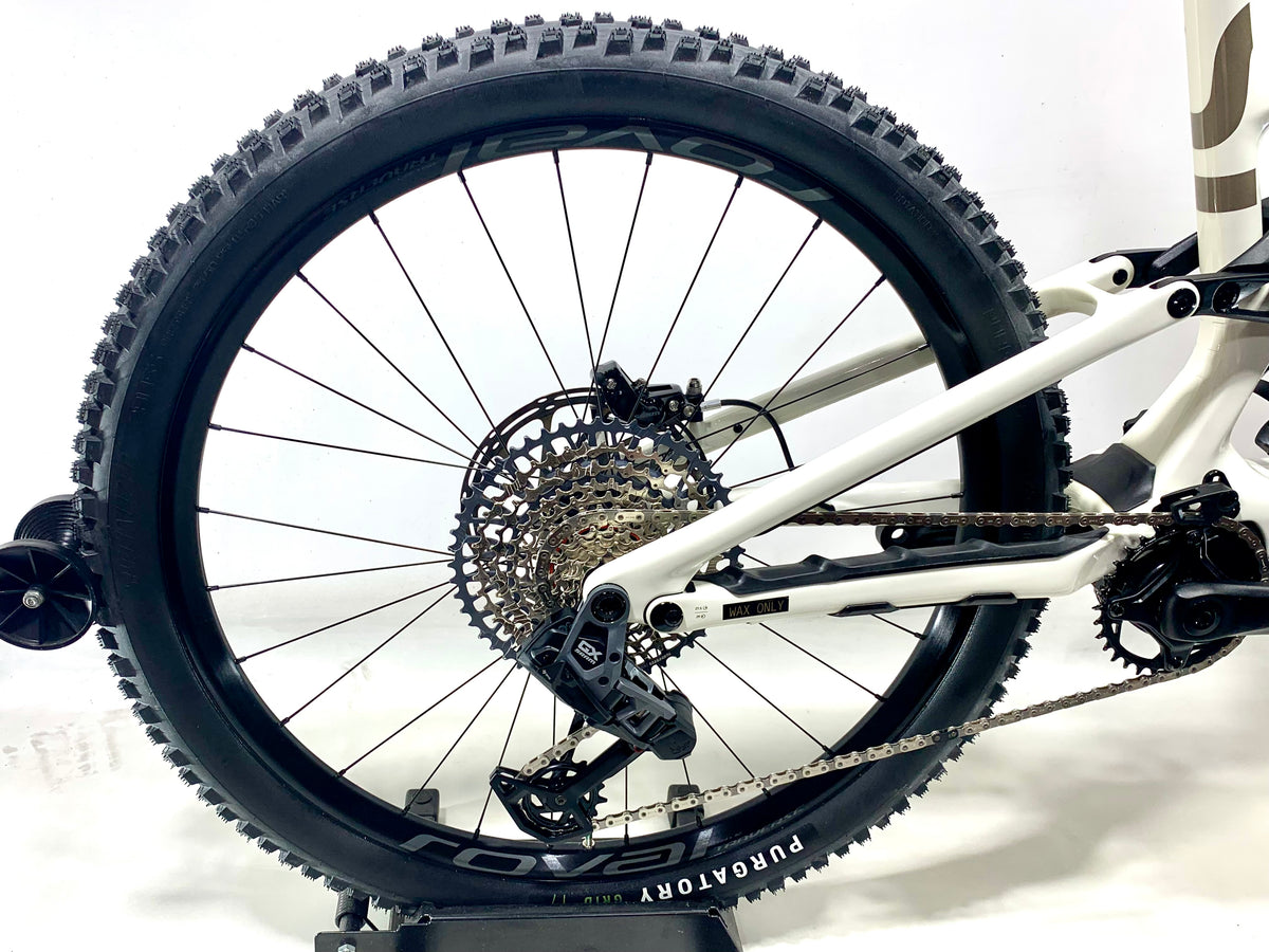 2023 Specialized Turbo Levo SL 2 Expert Carbon SRAM Size: S5 (Preowned)