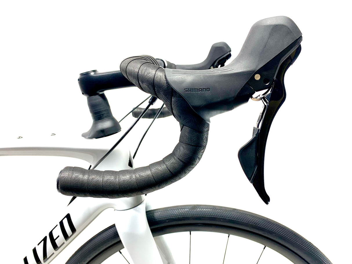 2027 Specialized Roubaix SL8 Shimano Tiagra Size: 56cm (Preowned)