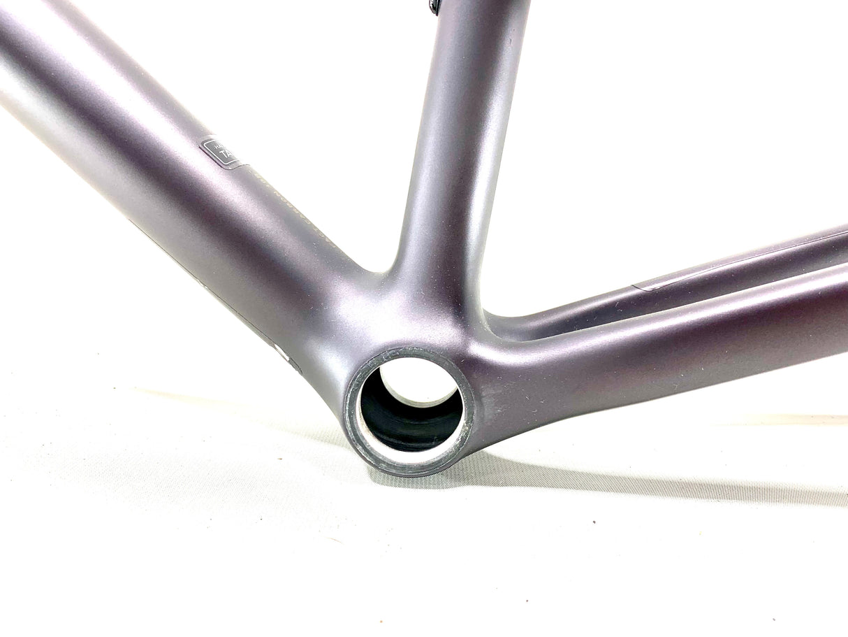 2026 Specialized Aethos 2 Carbon Frameset Size: 54cm (Preowned)