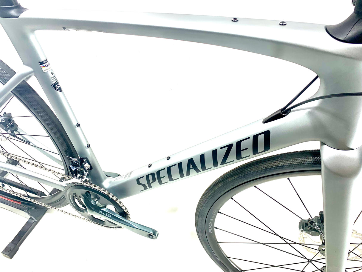 2026 Specialized Roubaix SL8 Carbon Disc Shimano Size: 58cm (Preowned)