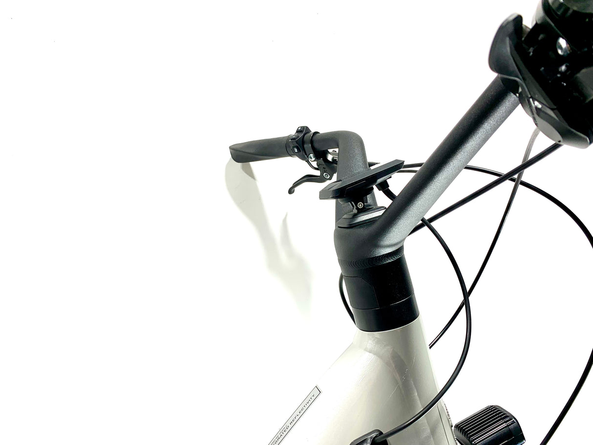 2026 Specialized Turbo Como 4.0 E-Bike Size: Medium (Preowned)
