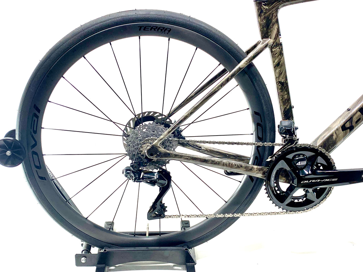 2025 Specialized S-Works Roubaix SL8 Dura Ace Size: 56cm (Preowned)