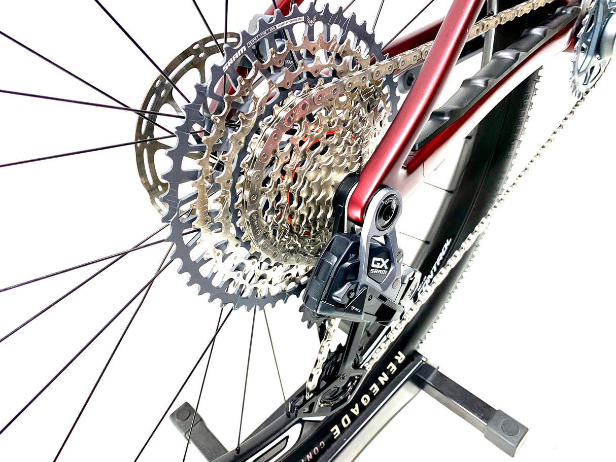 2024 Specialized Epic 8 Expert SRAM GX AXS Size: XL (Preowned)