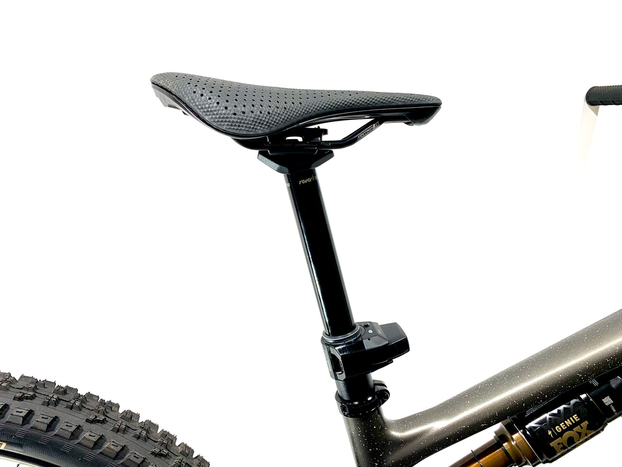 2025 Specialized S-Works Stumpjumper 15 Sram XX AXS Size: S2 (Preowned)