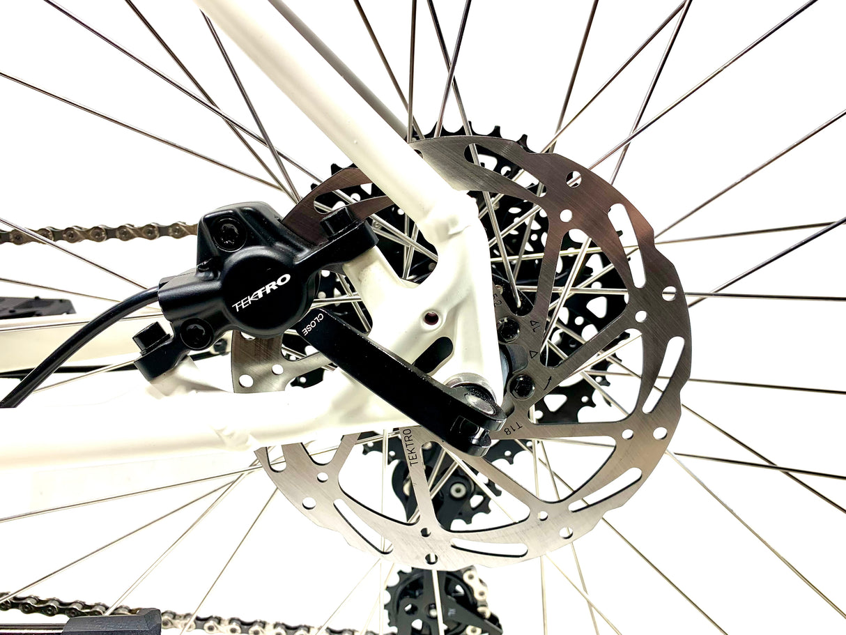 2026 Specialized Roll 3.0 Size: Large (Preowned)