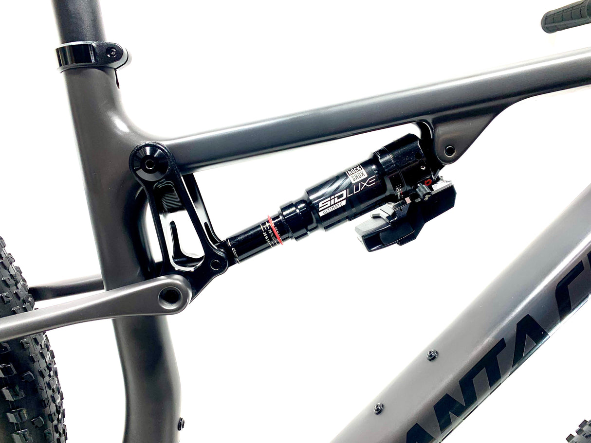 2025 Santa Cruz Blur CC Carbon Sram XX AXS RSV Wheels Size: Large (Preowned)