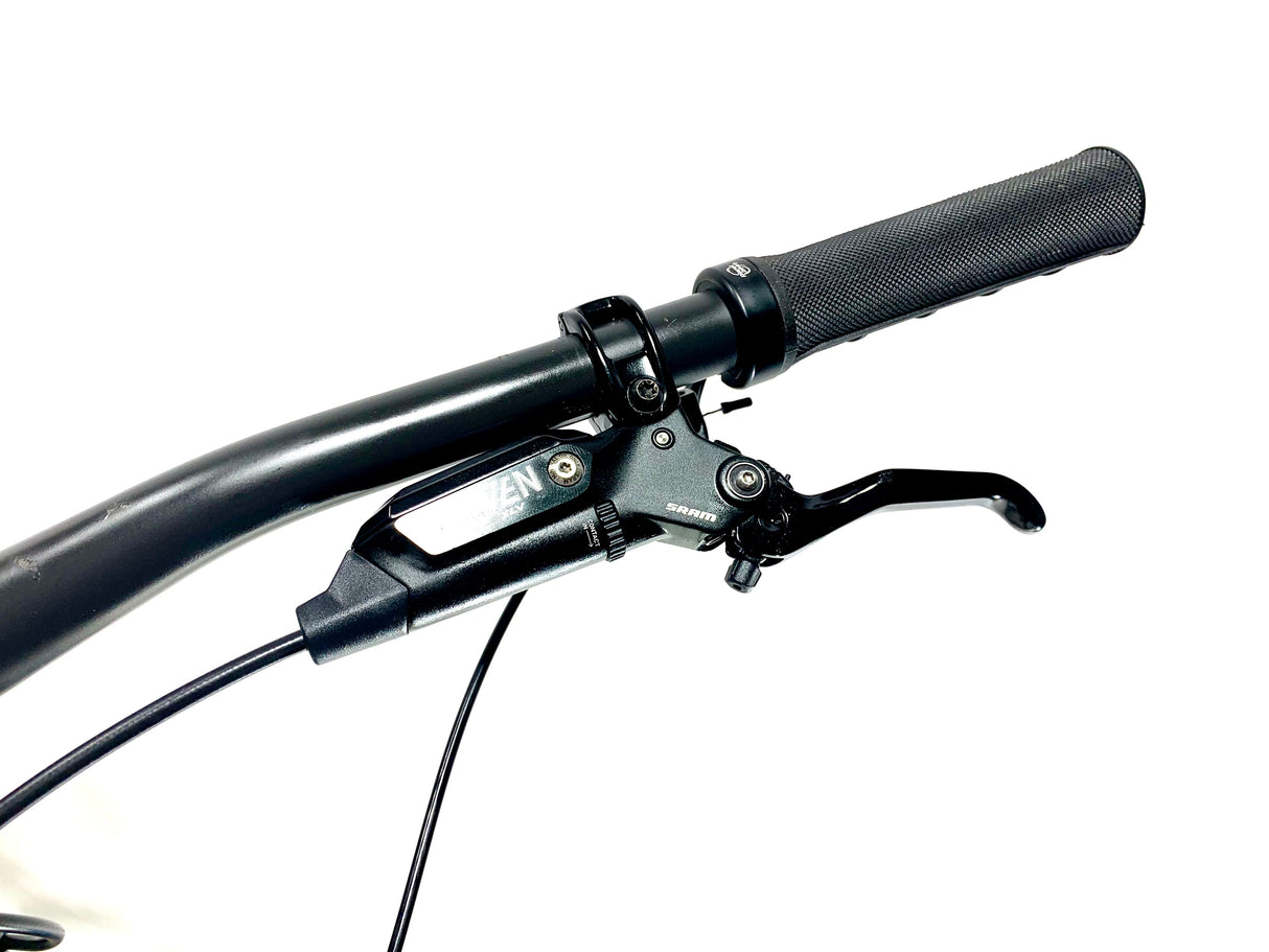 2025 Specialized Stumpjumper 15 Pro 29 Sram X0 AXS Size: S4 (Preowned)