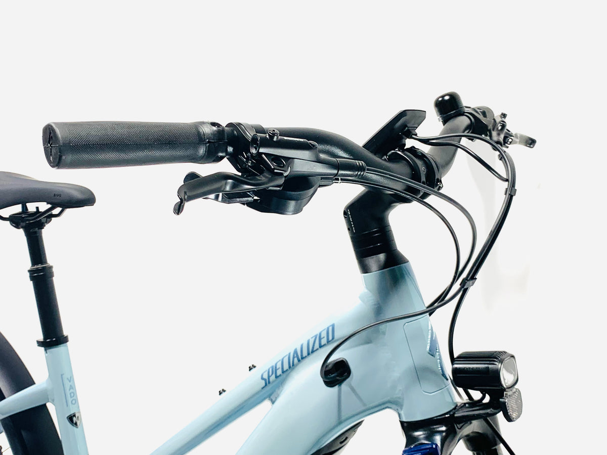 2026 Specialized Turbo Vado 2 4.0 Step-Through Size: Medium (Preowned)
