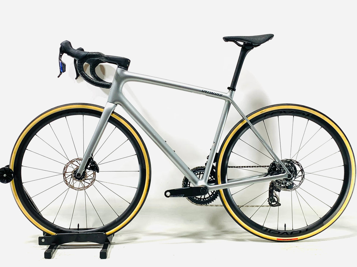 2027 Specialized Aethos 2 Pro Sram Force Size: 56cm (Preowned)