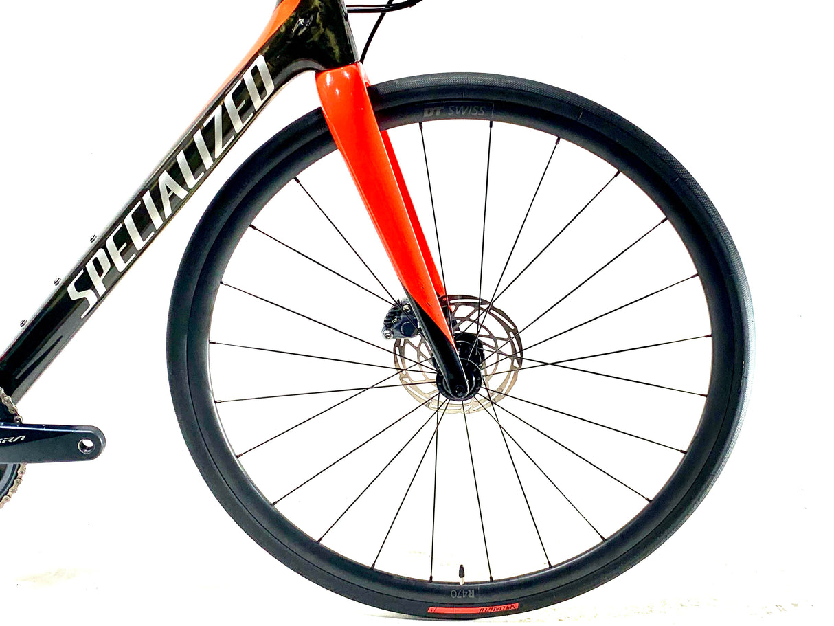 2018 Specialized Roubaix Expert Carbon Ultegra Di2 11-Speed Size: 58cm (Preowned)