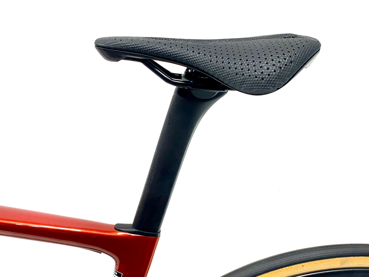 2027 Specialized Tarmac SL9 S-Level SRAM Red AXS Size: 52cm (Preowned)