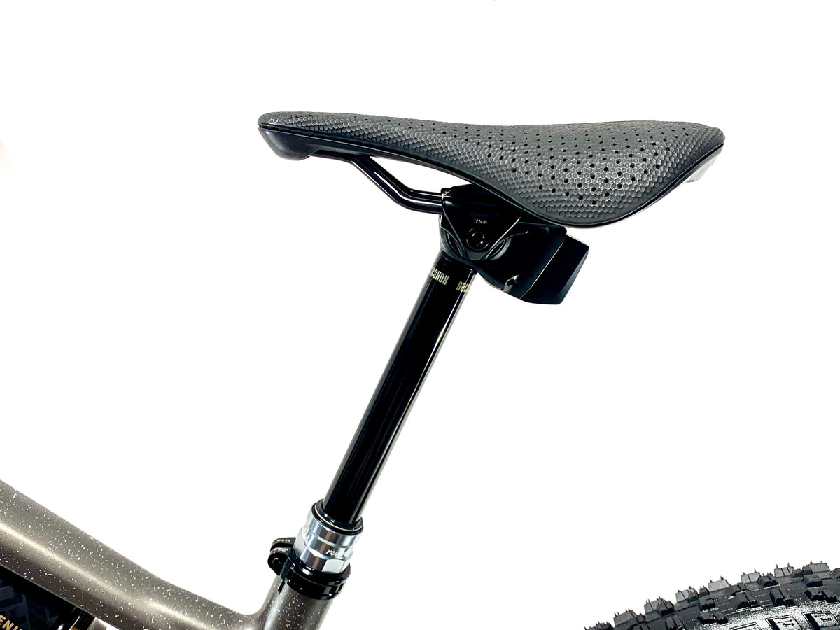 2025 Specialized S-Works Stumpjumper 15 Sram XX AXS Size: S3 (Preowned)