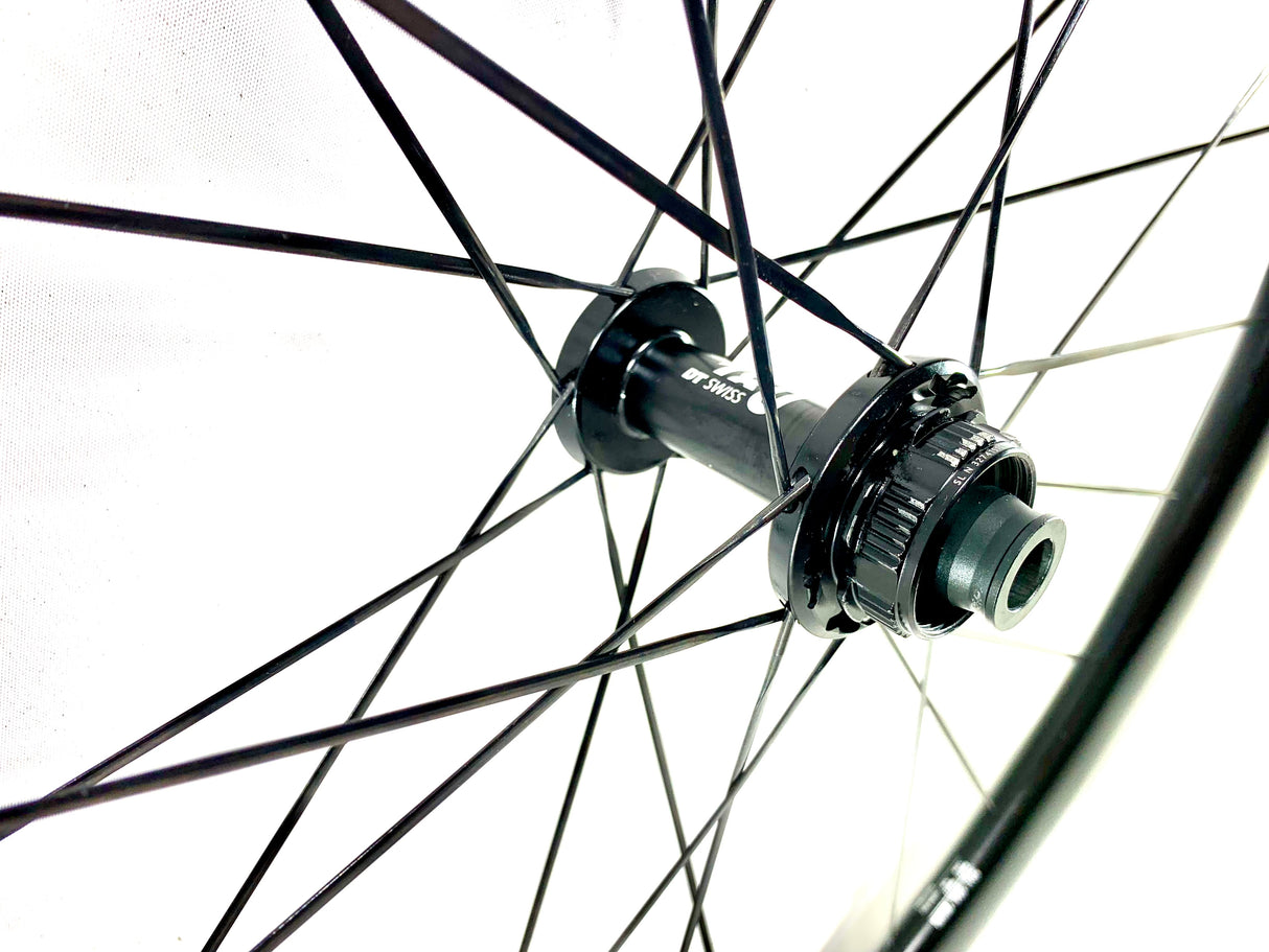 DT Swiss 1100 ERC DICUT 45 Wheel Set (Preowned)