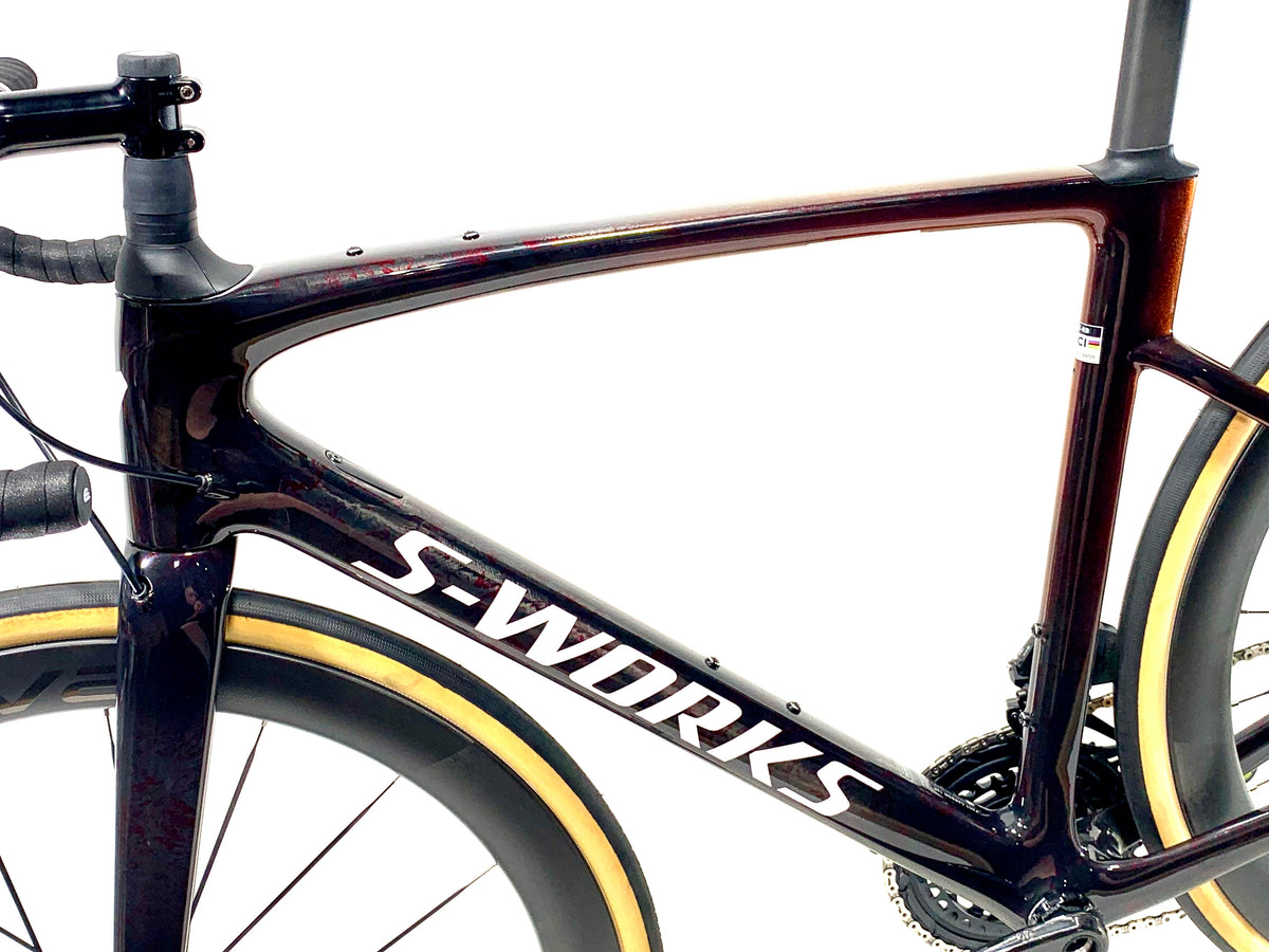 2027 Specialized S-Works Roubaix SL8 Sram Red AXS Size: 56cm (Preowned)