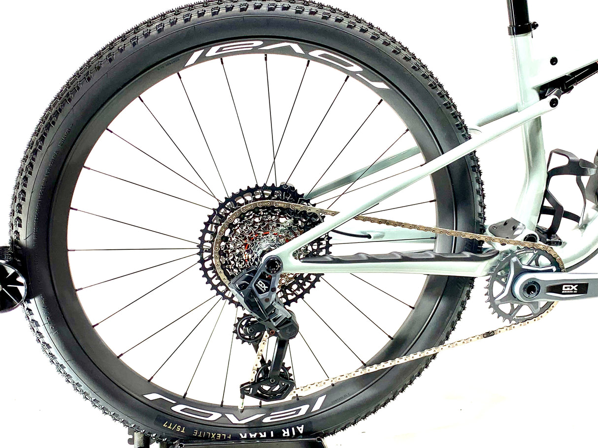 2027 Specialized Epic 9 Expert SRAM GX AXS 1X12 Size: Medium (Preowned)