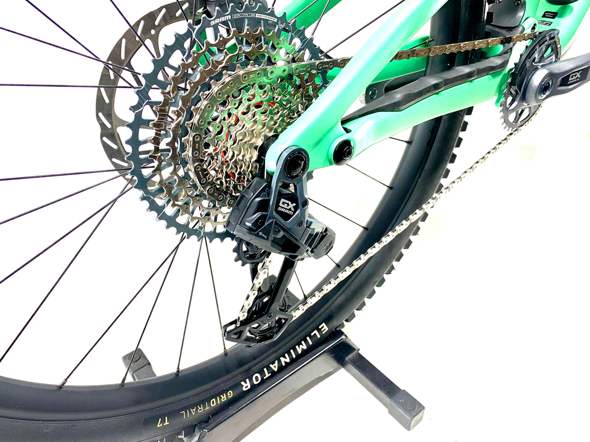 2025 Specialized Stumpjumper 15 Expert 29 SRAM GX AXS 1X12 Size: S5 (Preowned)