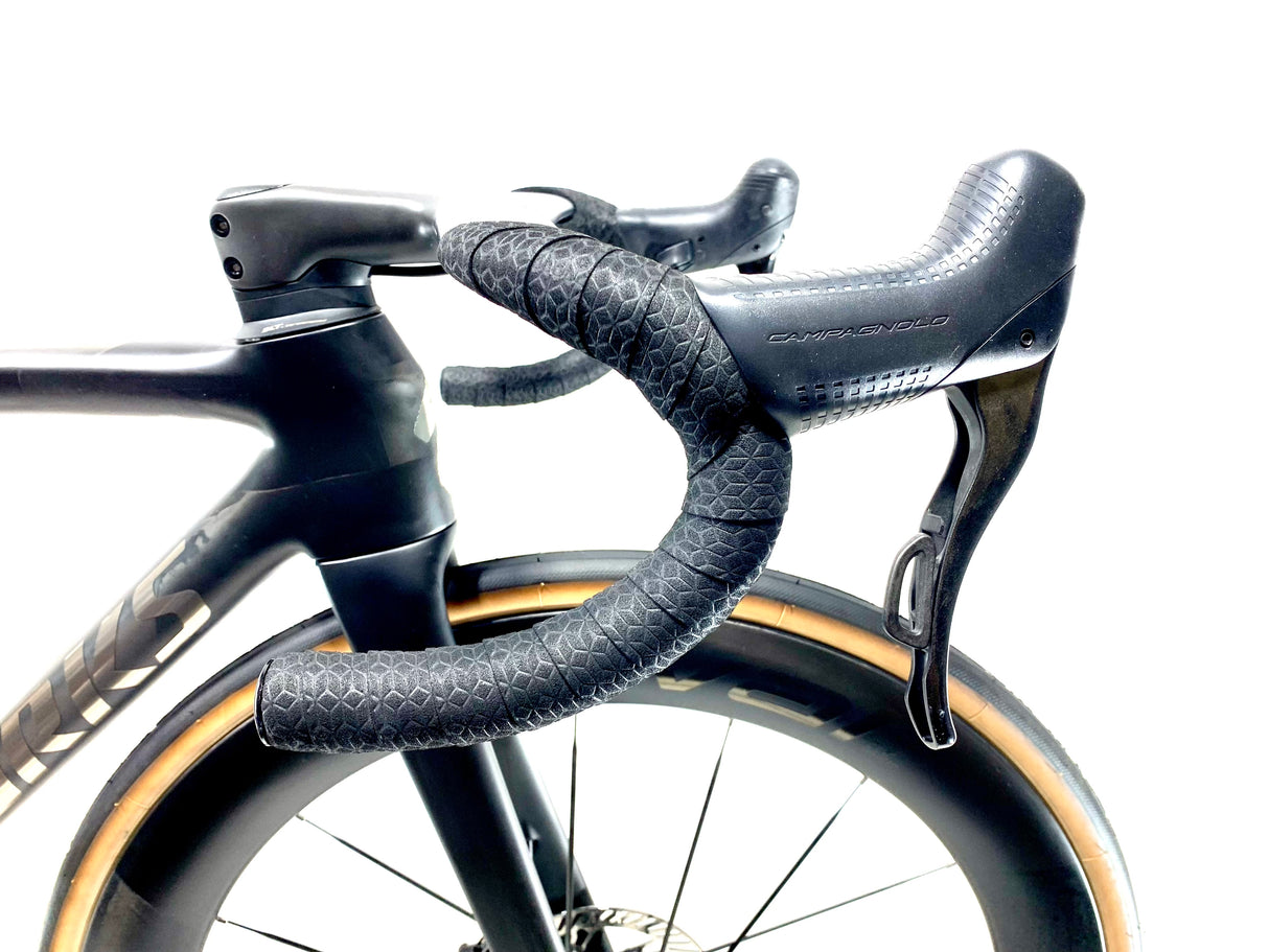 2026 Specialized S-Works Tarmac SL8 Campy SR 13SPD Size: 49cm (Preowned)