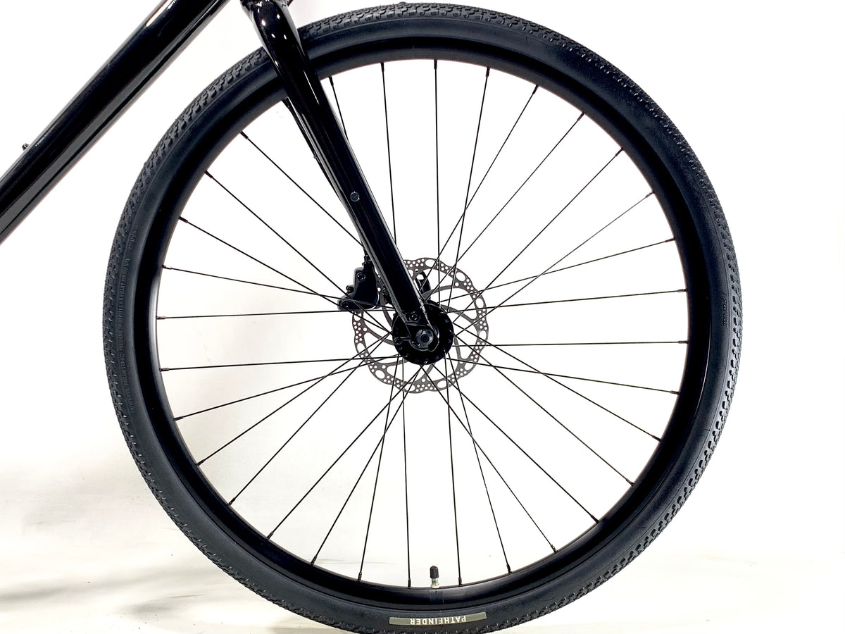 2027 Specialized Sirrus X 2.0 Shimano Size: XL (Preowned)