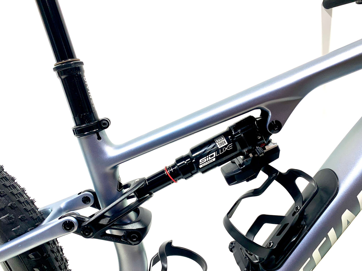 2026 Specialized Epic 8 Pro SRAM X0 AXS 1X12 Size: Small (Preowned)