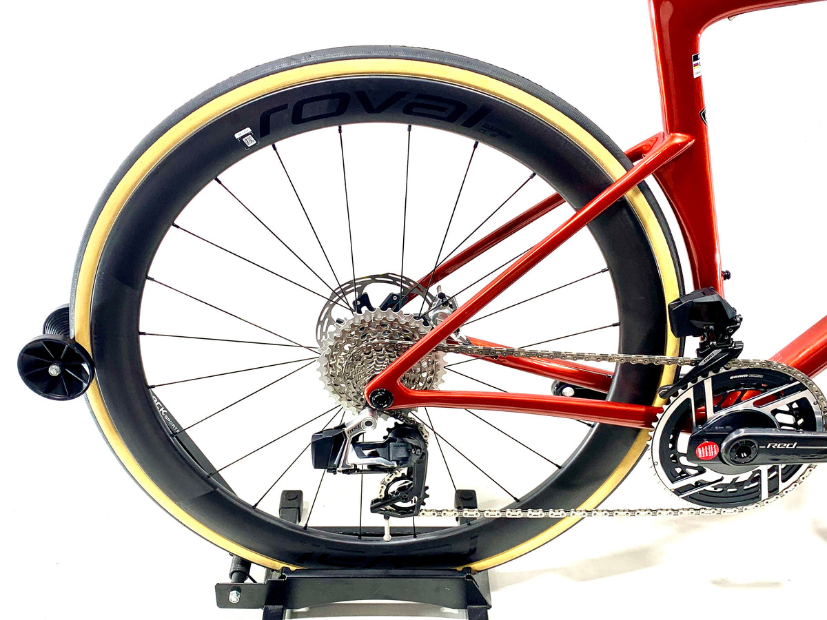 2027 Specialized Tarmac SL9 S-Level SRAM Red AXS Size: 52cm (Preowned)