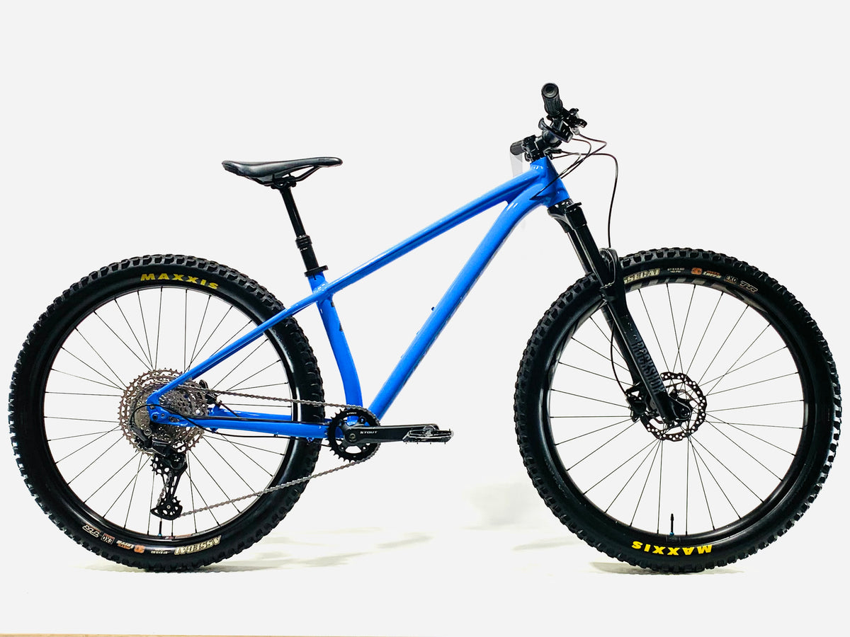 2021 Specialized Fuse Hardtail 27.5 Shimano 1X11 Size: Small (Preowned)