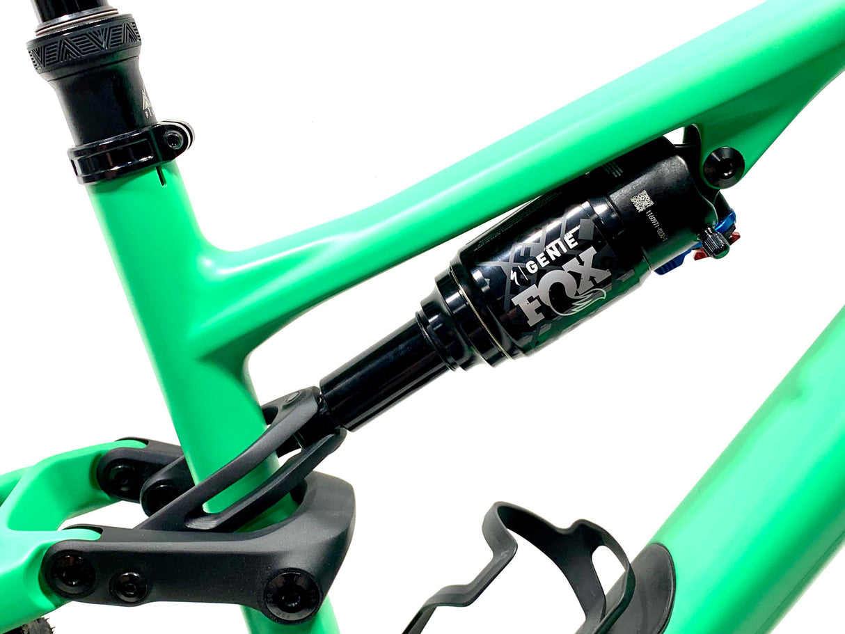 2025 Specialized Stumpjumper 15 Expert 29 SRAM GX AXS 1X12 Size: S3 (Preowned)