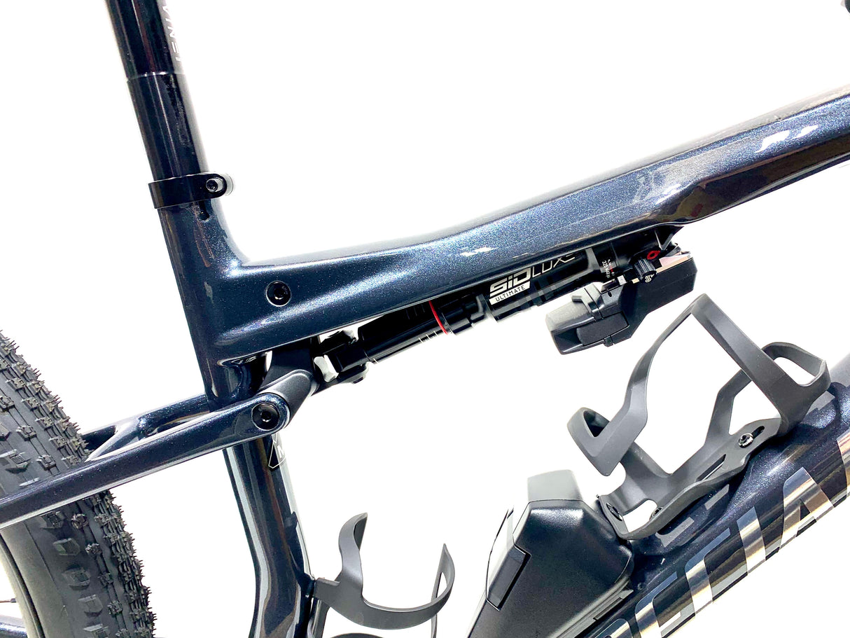2027 Specialized Epic 8 Pro SRAM X0 AXS 1X12 Size: Medium (Preowned)