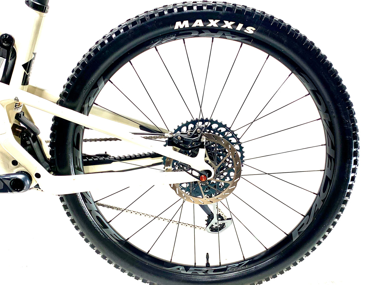 2021 Santa Cruz Hightower CC Carbon 29 Sram X01 1X12 Size: Medium (Preowned)