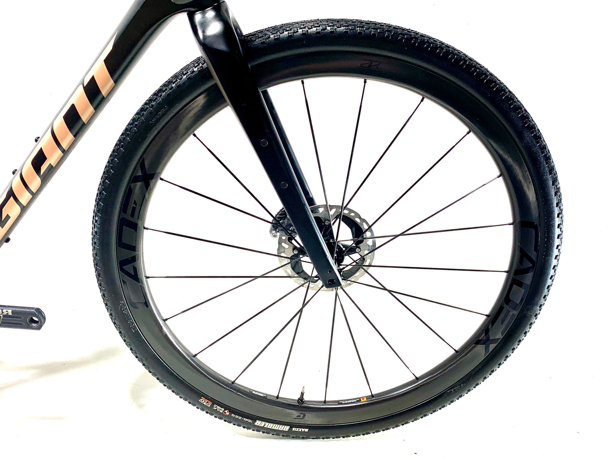 2023 Giant Revolt Advanced Pro GRX Di2 11 Speed Size: Small (Preowned)