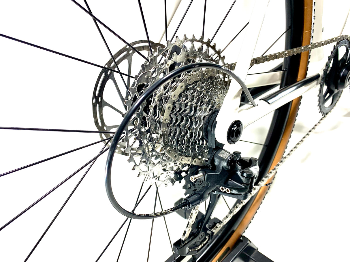 2025 Specialized Crux DSW Comp Alloy Sram XPLR 1X12 Size: 54cm (Preowned)