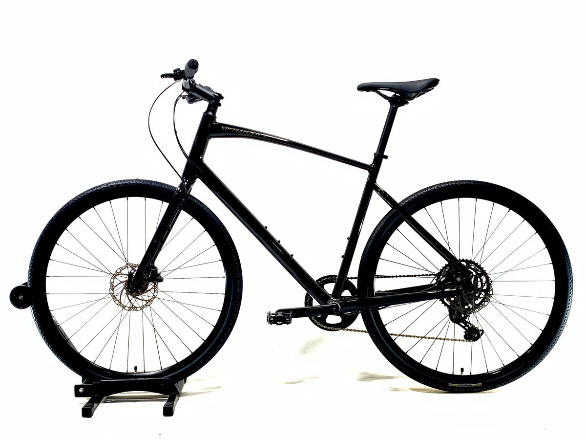 2027 Specialized Sirrus X 2.0 Shimano Size: XL (Preowned)
