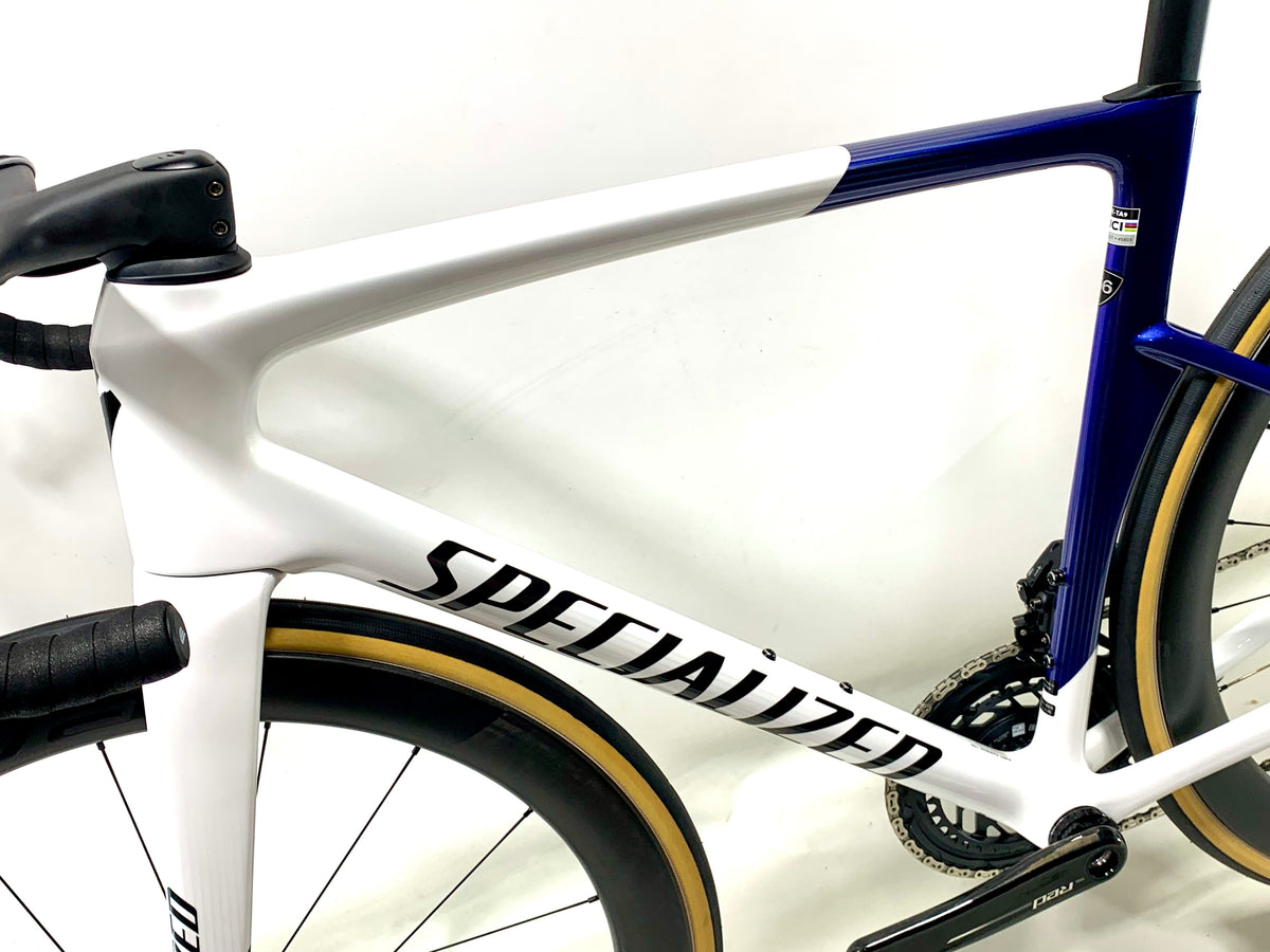 2027 Specialized Tarmac SL9 S-Level- SRAM Red AXS Size: 56cm (Preowned)