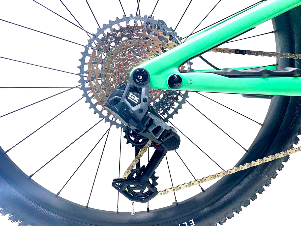 2025 Specialized Stumpjumper 15 Expert 29 SRAM GX AXS Size: S6 (Preowned)