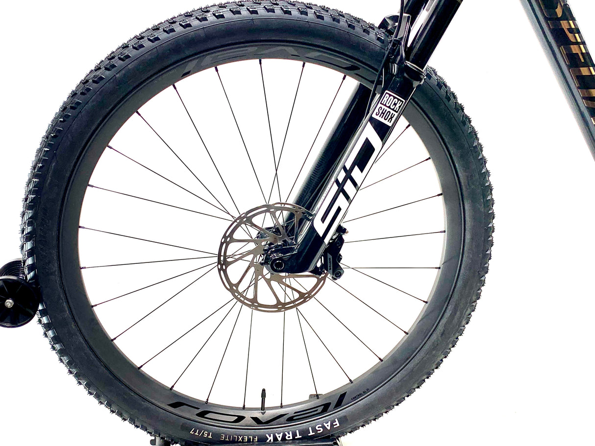 2027 Specialized Epic 9 Pro SRAM X0 AXS 1X12 Size: XL (Preowned)