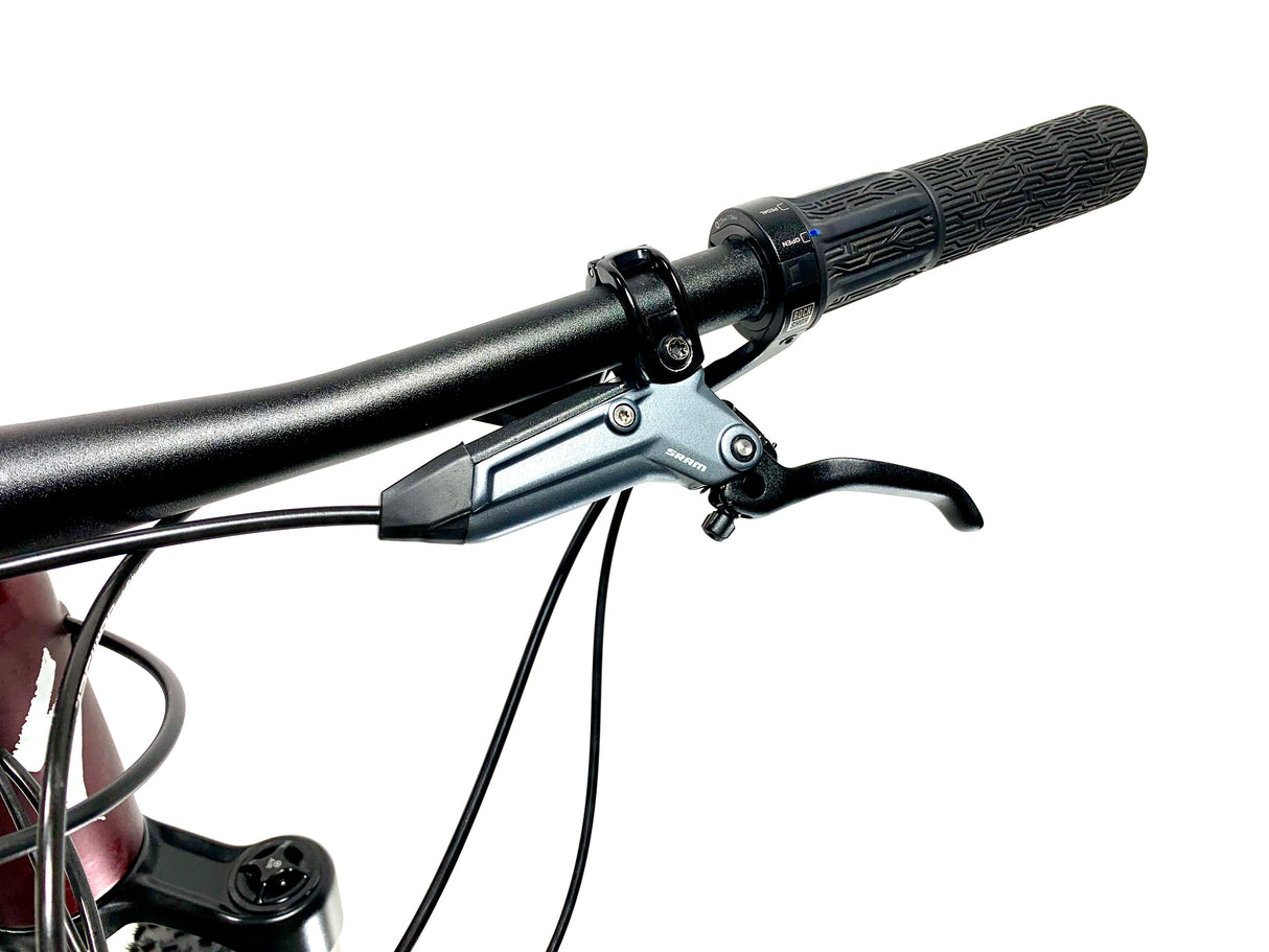 2024 Specialized Epic 8 Expert SRAM GX AXS Size: XL (Preowned)