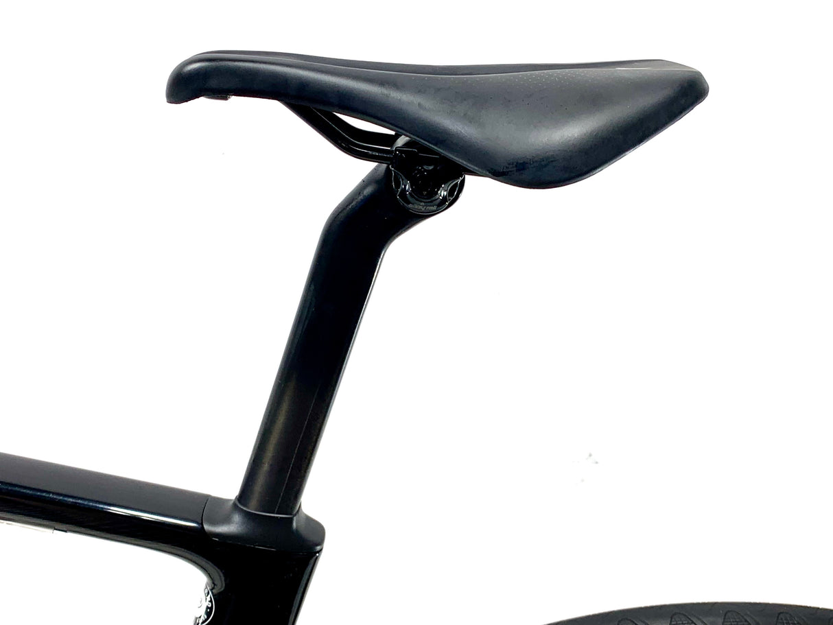 2020 Specialized Roubaix Sport Disc 105 11-Speed Size: 56cm (Preowned)