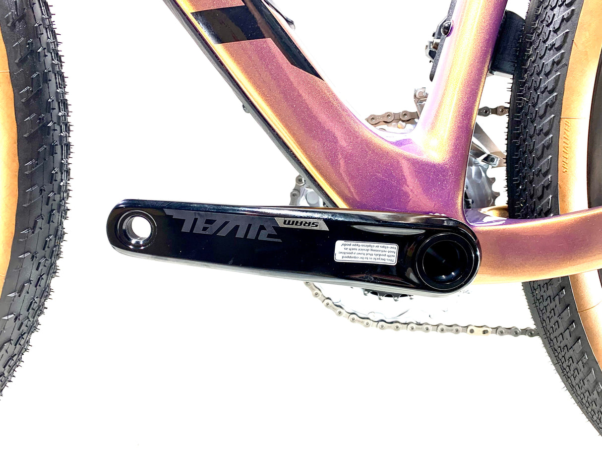 2025 Giant Revolt Advanced Pro 1 Sram Rival AXS 2X12 Size: Small (Preowned)