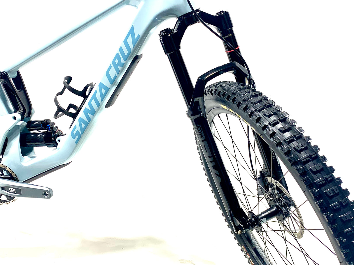 2025 Santa Cruz 5010 Carbon C Sram GX AXS Size: Large (Preowned)