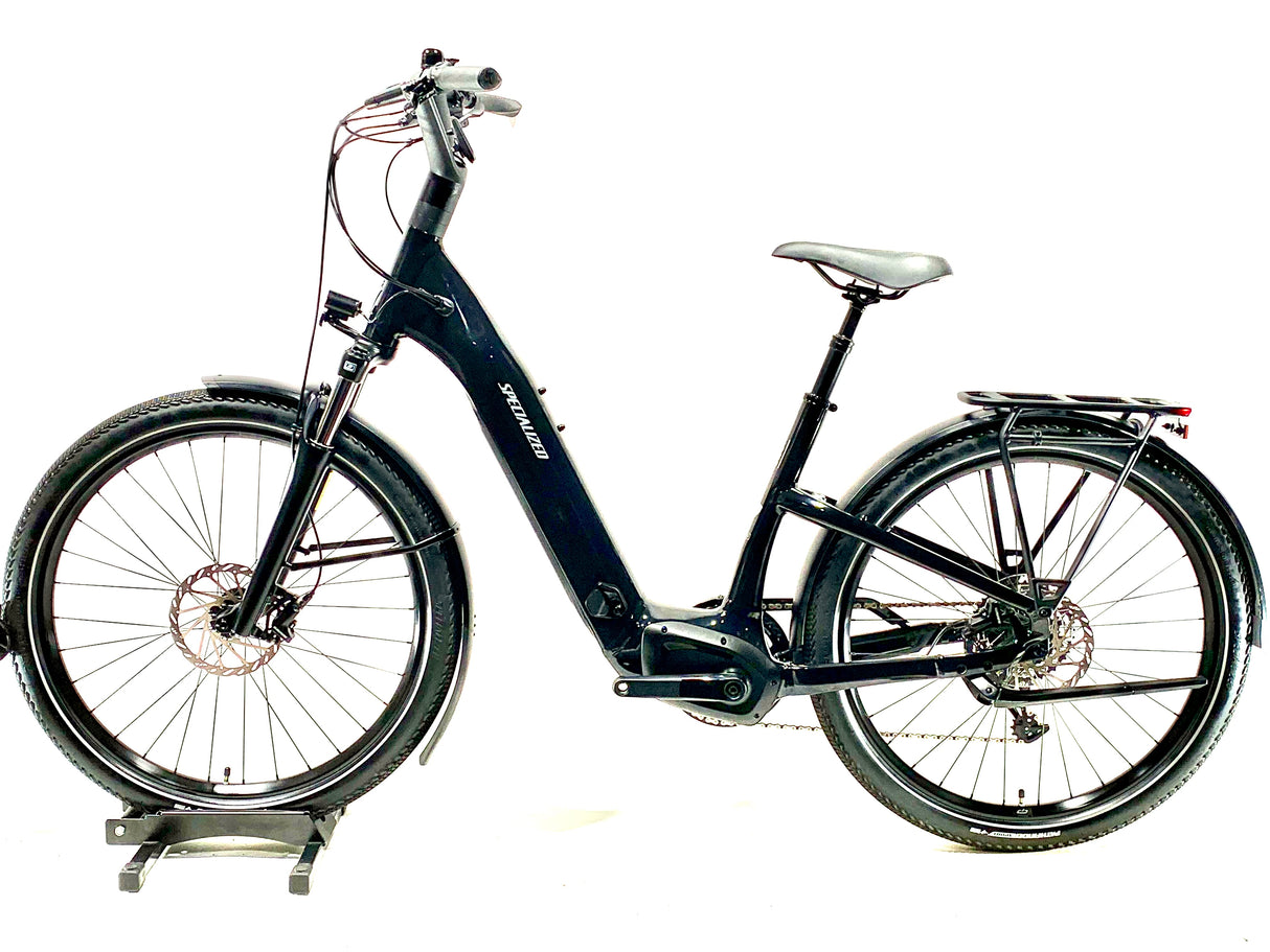 2023 Specialized Turbo Como 4.0 E-Bike Size: Large (Preowned)