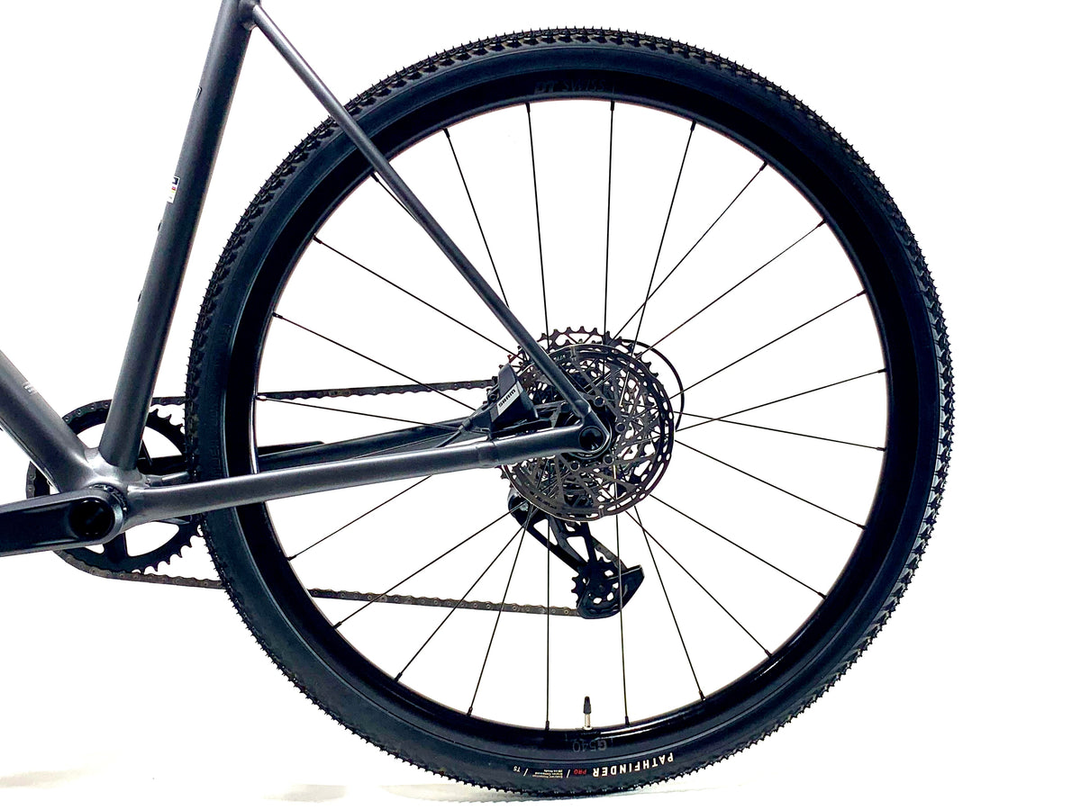 2026 Specialized Crux DSW Comp Gravel Sram XPLR 1X12 Size: 54cm (Preowned)