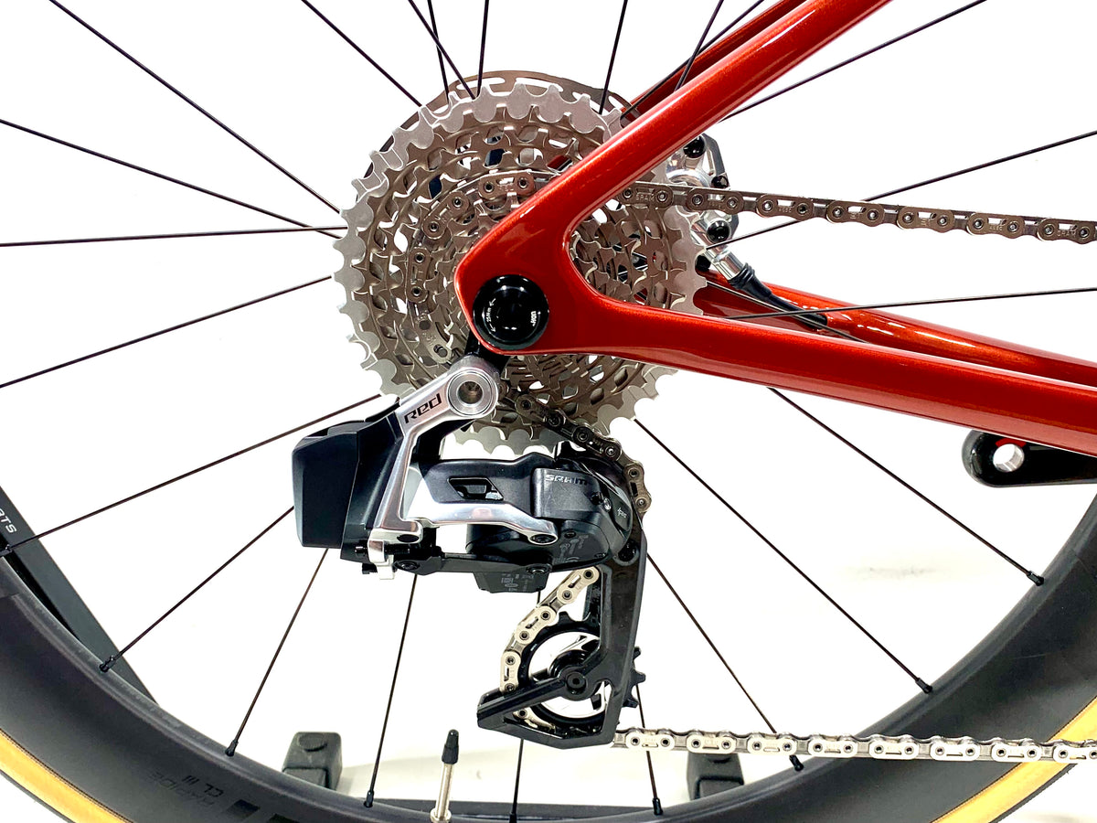 2027 Specialized Tarmac SL9 S-Level SRAM Red AXS Size: 52cm (Preowned)