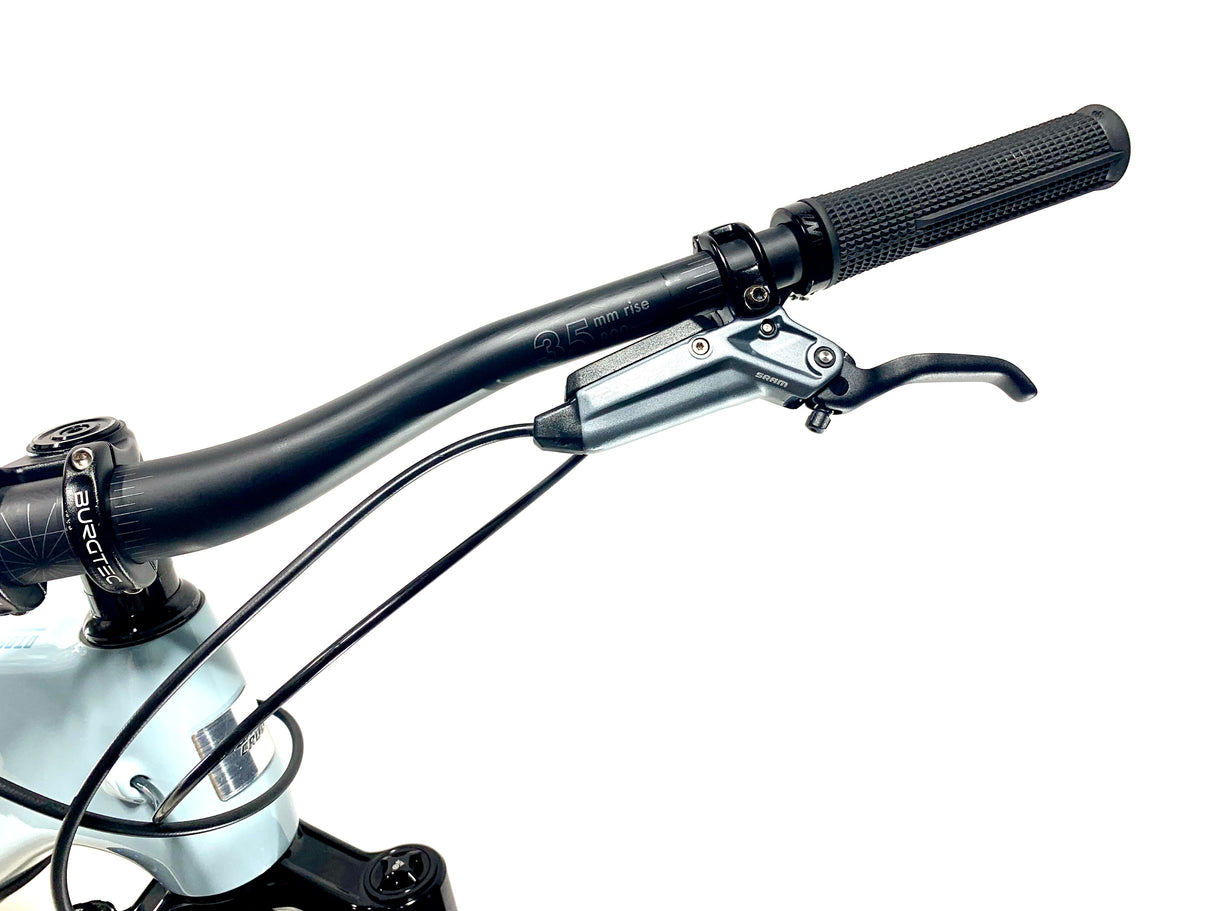 2025 Santa Cruz 5010 Carbon C Sram GX AXS Size: Large (Preowned)
