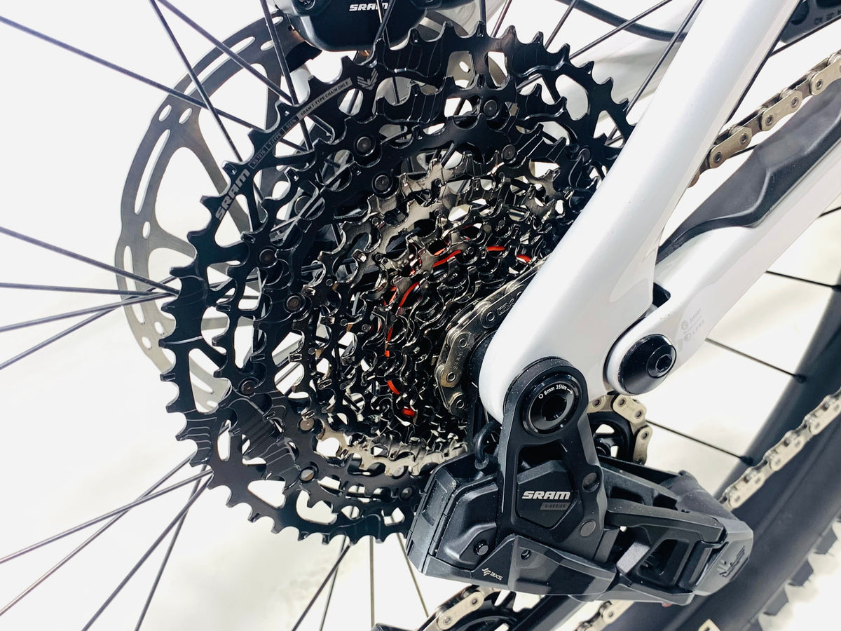 2027 Specialized Turbo Levo 4 Comp Carbon SRAM Size: S4 (Preowned)