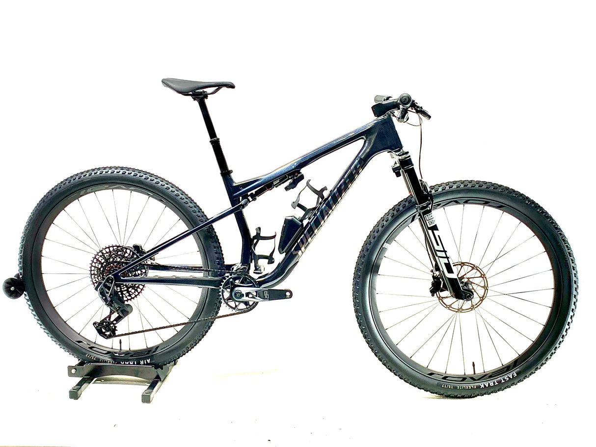2027 Specialized Epic 8 Pro SRAM X0 AXS 1X12 Size: Medium (Preowned)