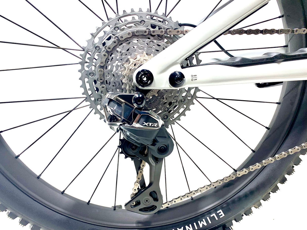 2026 Specialized S-Works Stumpjumper 15 Evo XTR Di2 Size: S1 (Preowned)