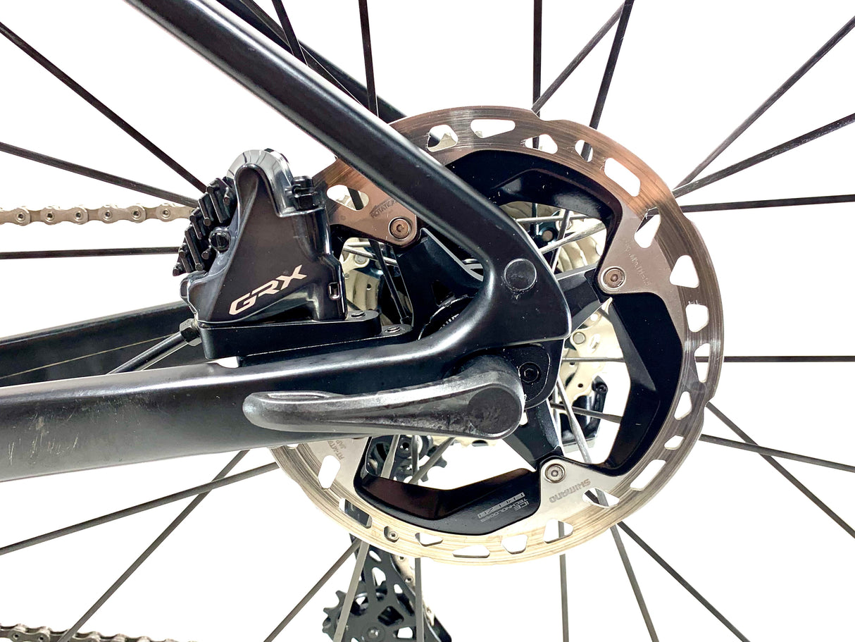 2023 Giant Revolt Advanced Pro GRX Di2 11 Speed Size: Small (Preowned)