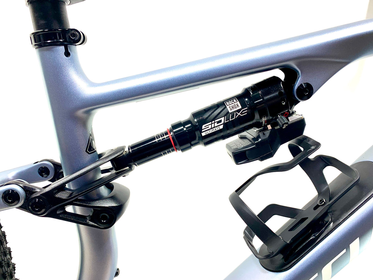 2026 Specialized Epic 8 Pro SRAM X0 AXS 1X12 Size: Medium (Preowned)