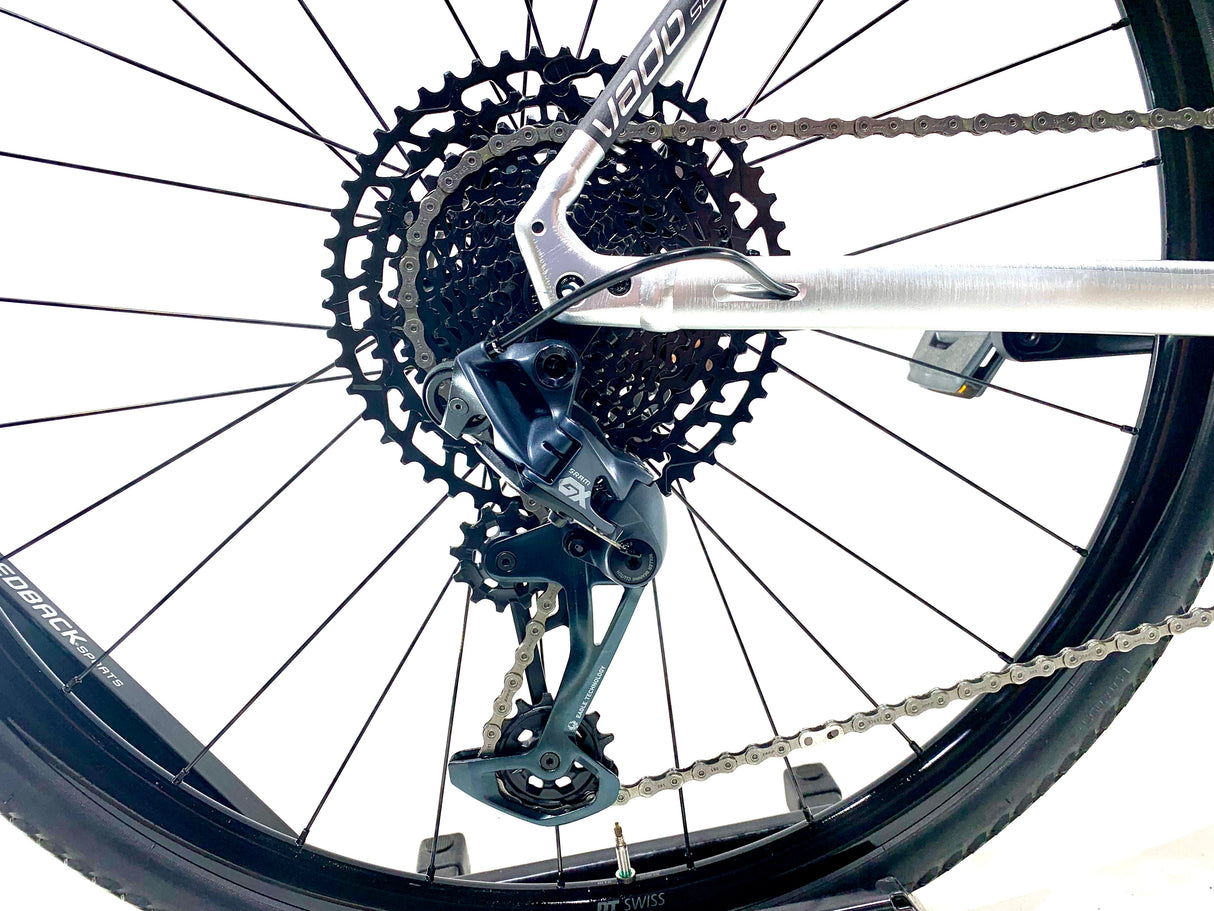 2023 Specialized Turbo Vado SL 5.0 E-Bike Size: XL (Preowned)